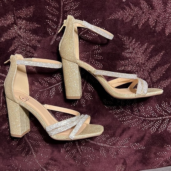 Polly Gold/Silver Rhinestone Prom Formal Party Club Chunky Block Heel Size.5 1/2 - Picture 4 of 9
